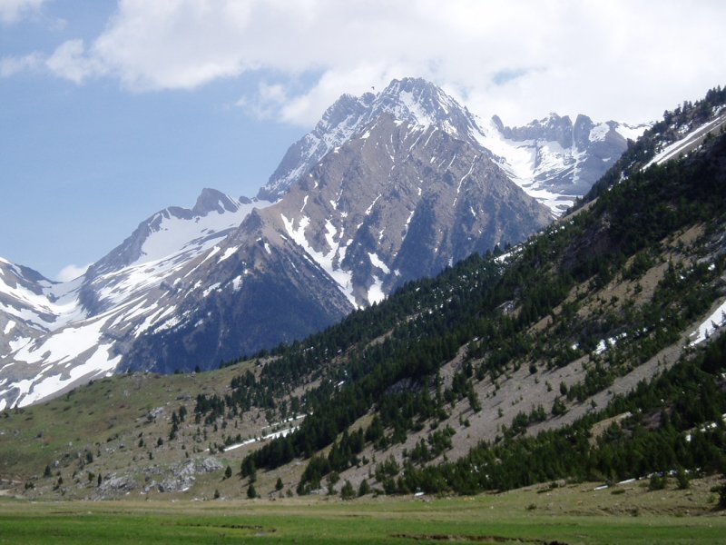 Otal bailaratik ikusita, mendebaldetik