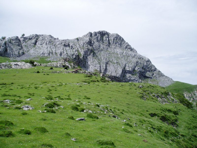 Hego-ekialdetik ikusita