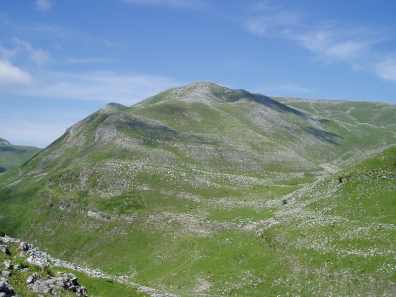 Hego-mendebaldetik ikusita