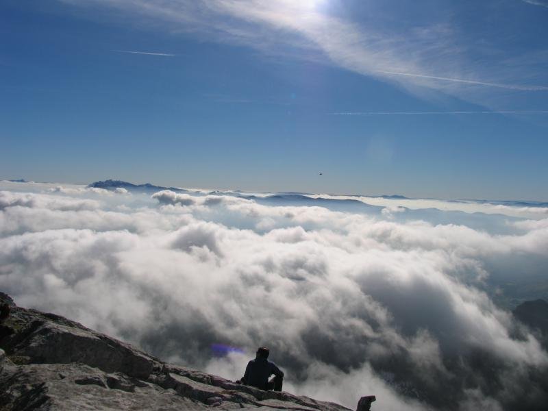 anbotopeko laino itsasoa