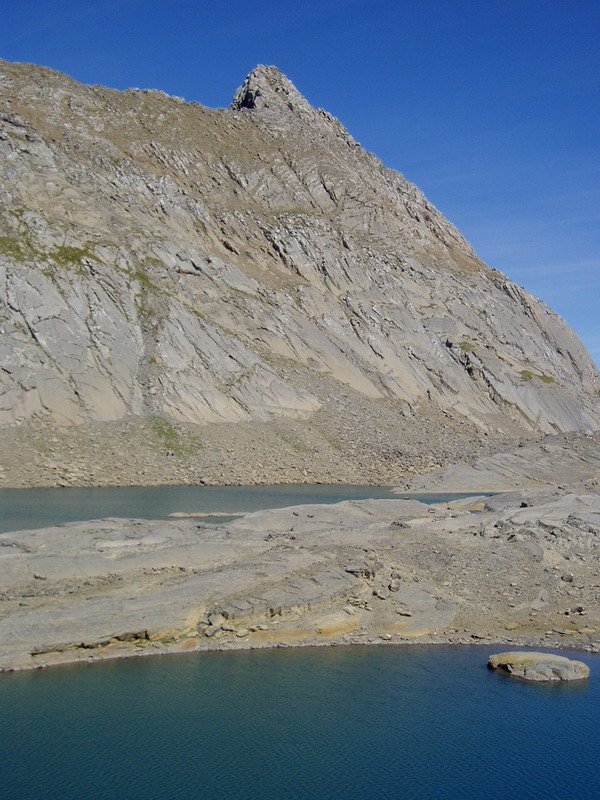 Marboré aintziratik ikusita