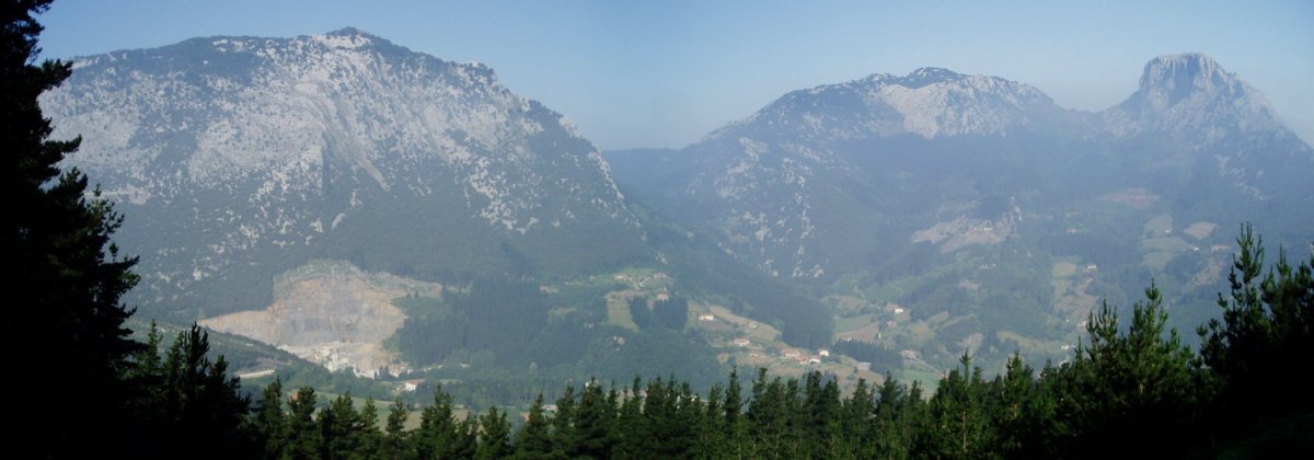 Errialtabaso, Leungana eta Mugarra Untzillaitzen maldetatik ikusita