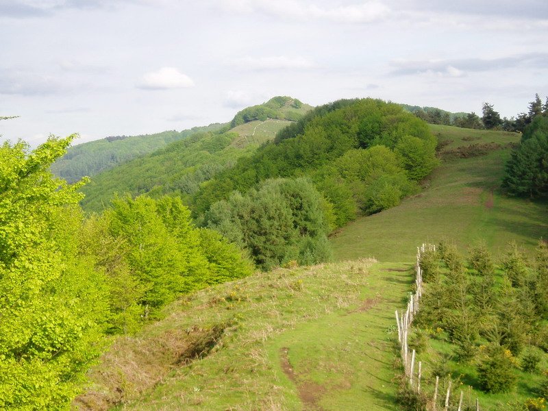 Ipar-mendebaldetik ikusita