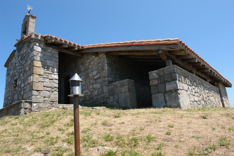 Ermita eta buzoia