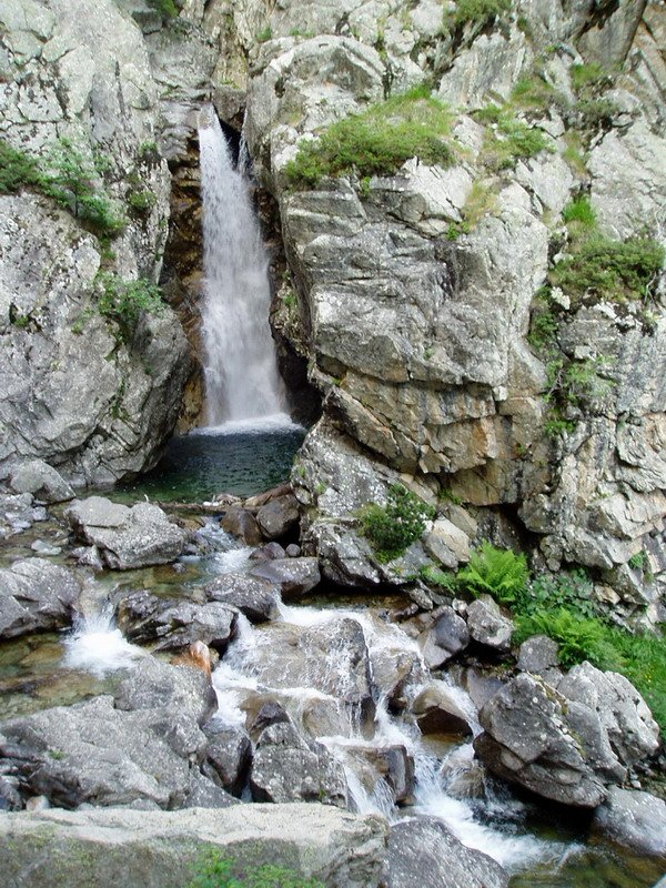 Urjauzia Caldarés de Baños errekan