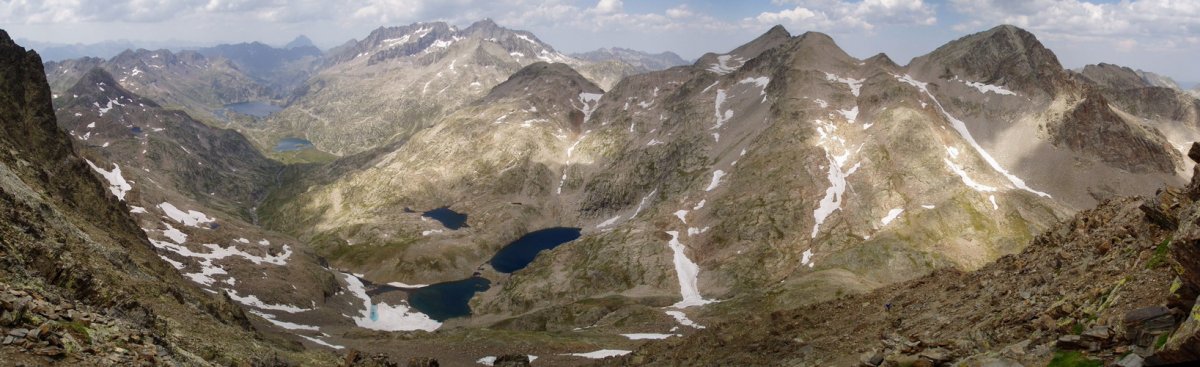 Gran Facharen iparraldeko ertzetik ipar-mendebaldera ikuspegia