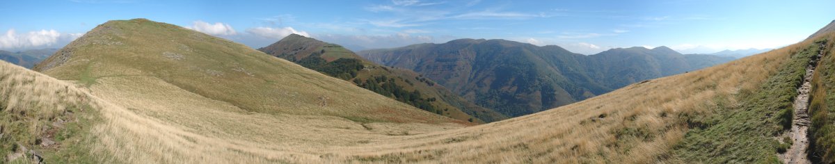 Gorrmakileko Iparraldeko bizkarreko ikuspegia, Iparraldera begira