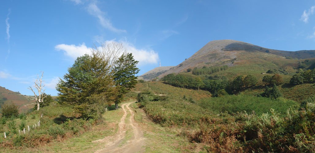 Gorramendi Amaiur aldeko bidetik