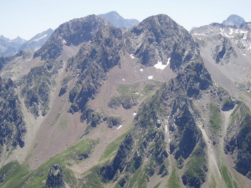Sanctusetik ikusita, iparraldetik