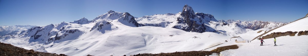 Ipar-ekialdetik ikusita