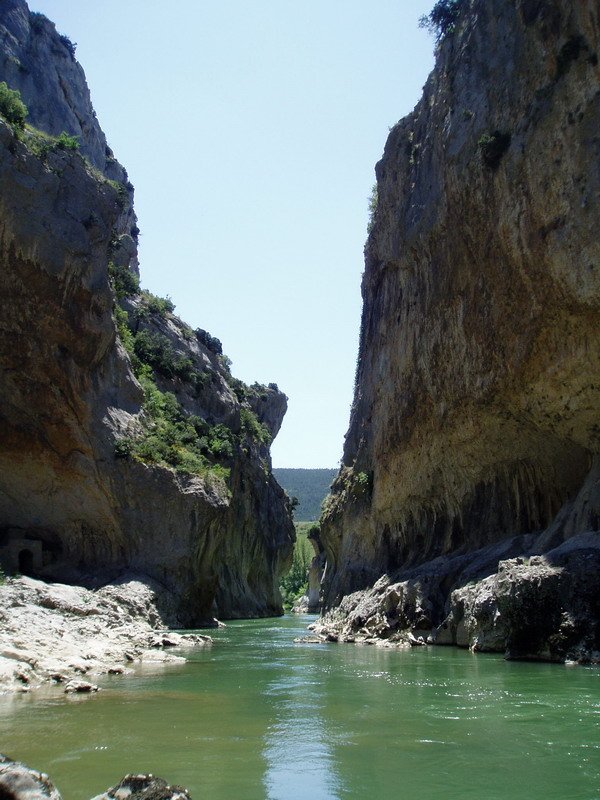 Arroilaren hegoaldeko ertza