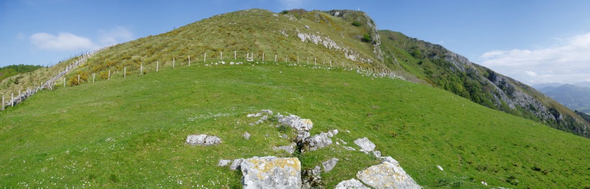 Gurutzea ipar-mendebaldetik ikusita