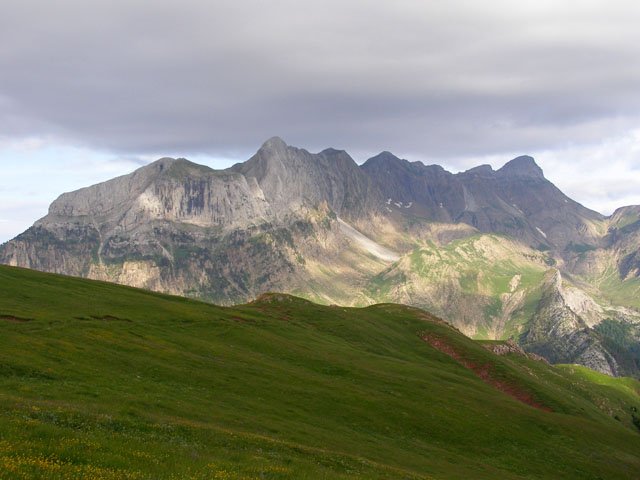 Atxerreko bidetik ikusita