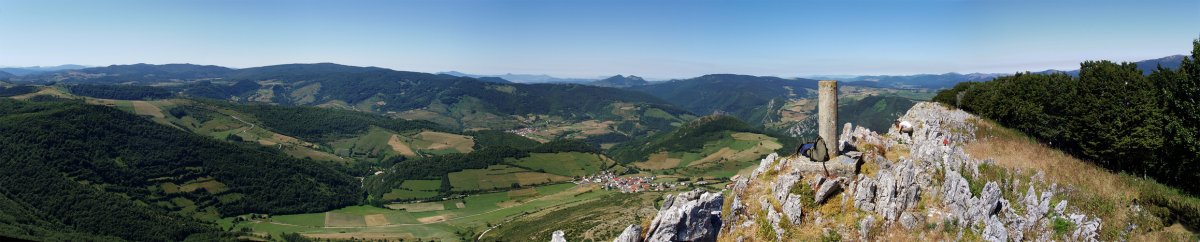 Aezkoa ibarra Berrendiko gailurretik