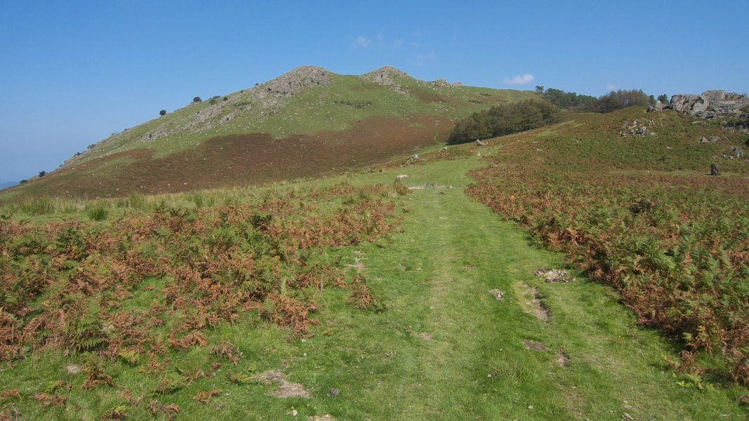 Eteneta aldeko igoera