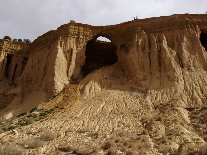 Lurrezko zubia Gorra eta Angarillones artean