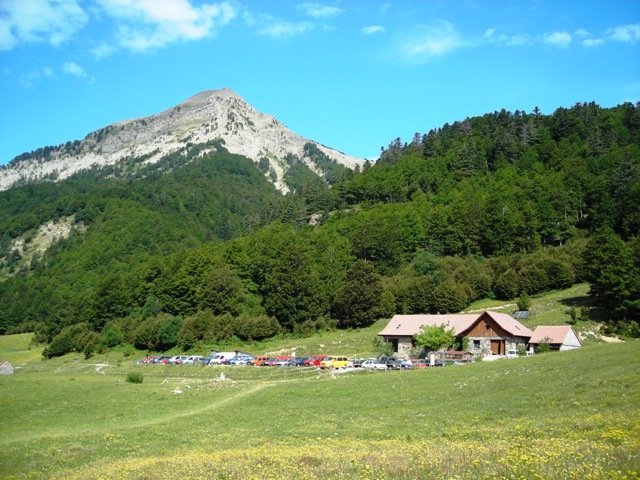 Lintzako aterpea eta Txamantxoia