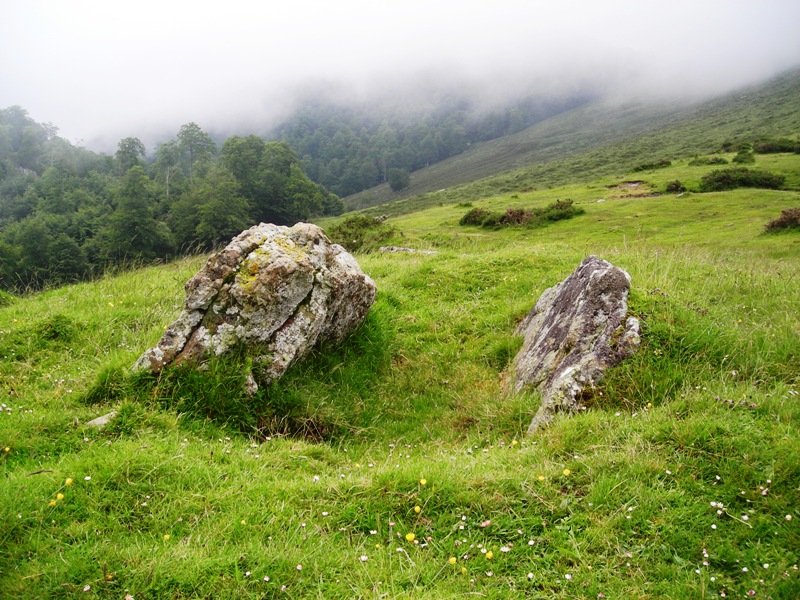 Azpegi III  trikuharria