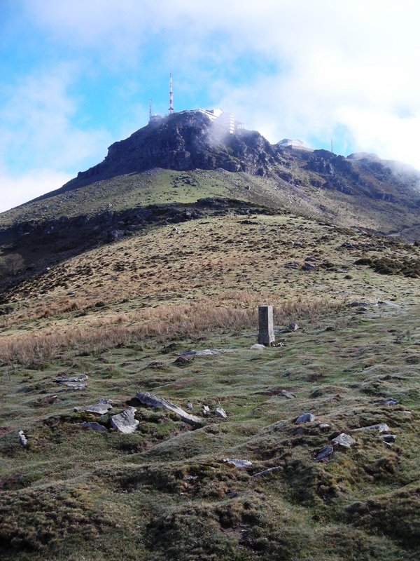 Meatzu ekialde harrespila