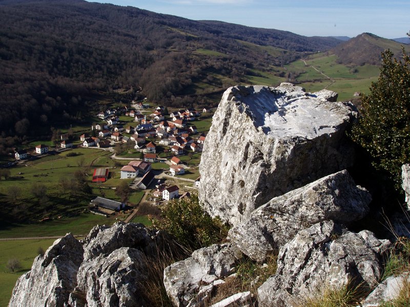 Garralda Erodoako harkaitzetatik
