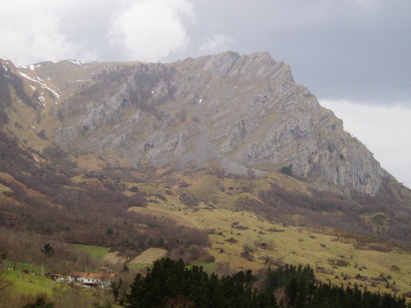 Hego-ekialdetik ikusita