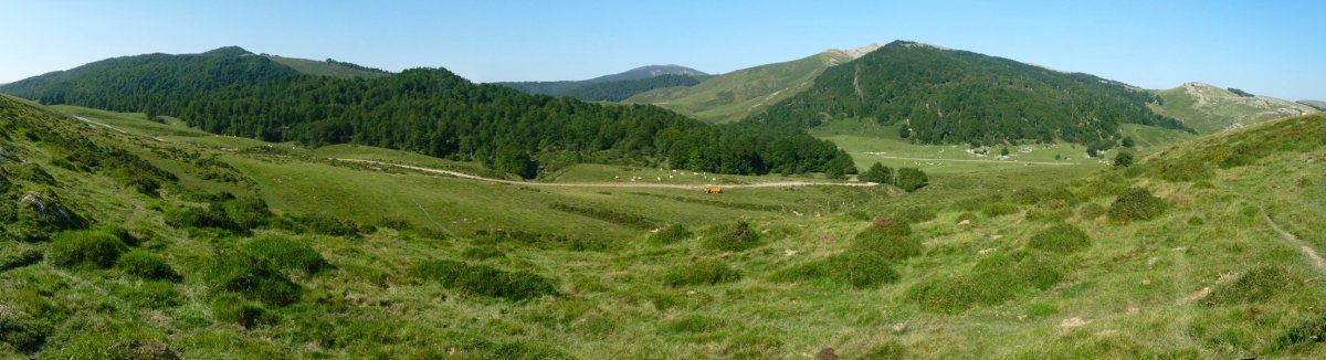 Mendilatz eta Urkulu Saiarriko bizkarretik