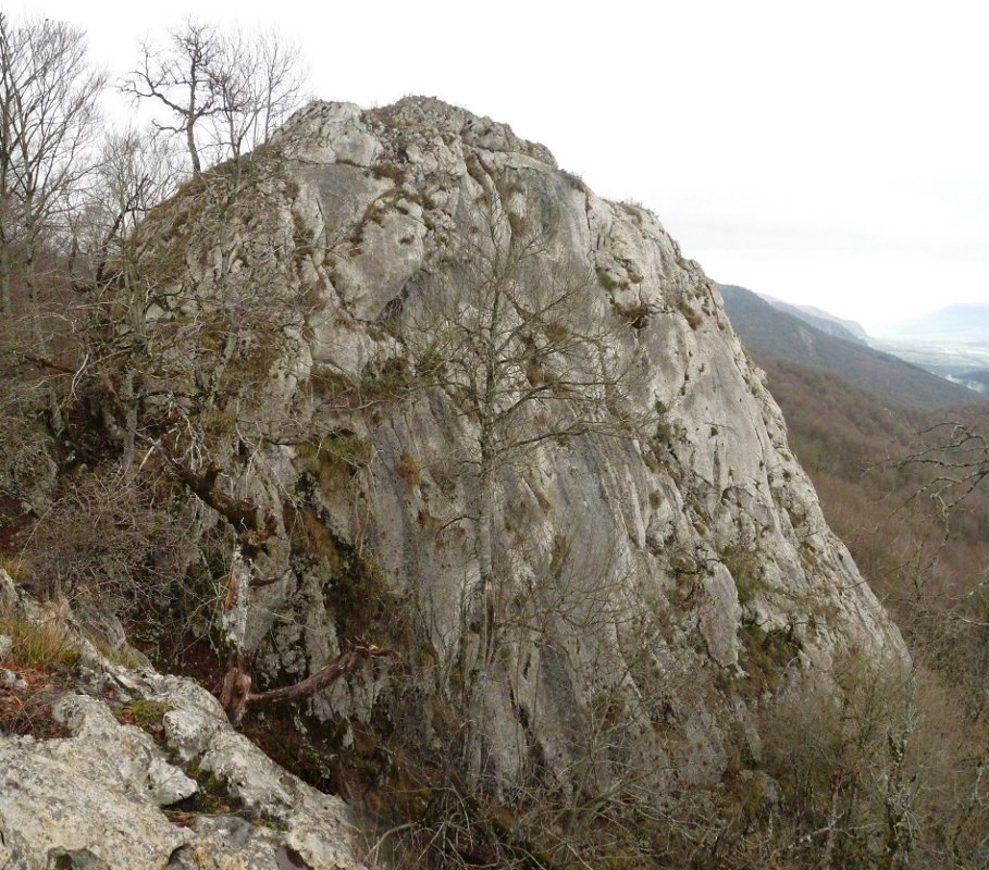 Serlo Gainaren hegoaldeko malkar ikusgarria