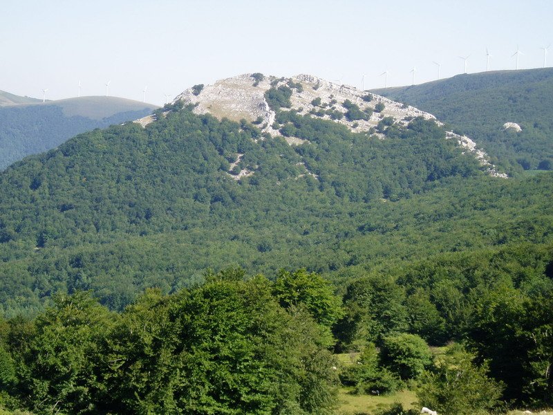 Ipar-mendebaldetik ikusita