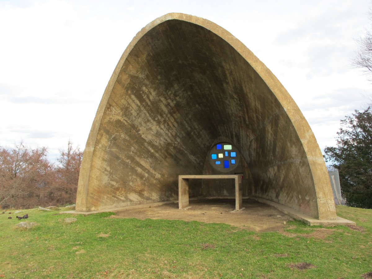 Aita Donostia ermita Lesakan