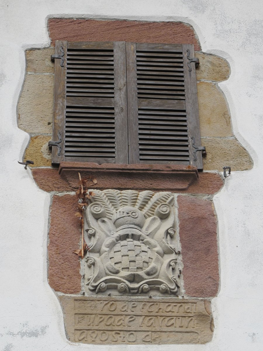 Antxorena (Antxonea) etxeko armarria, Zozaia