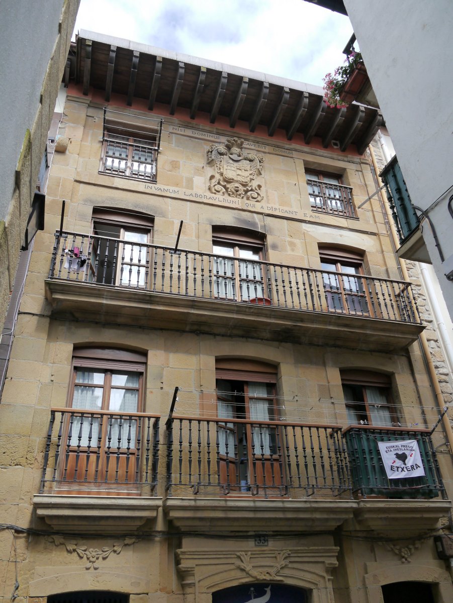 Larrunbide etxea, Getaria