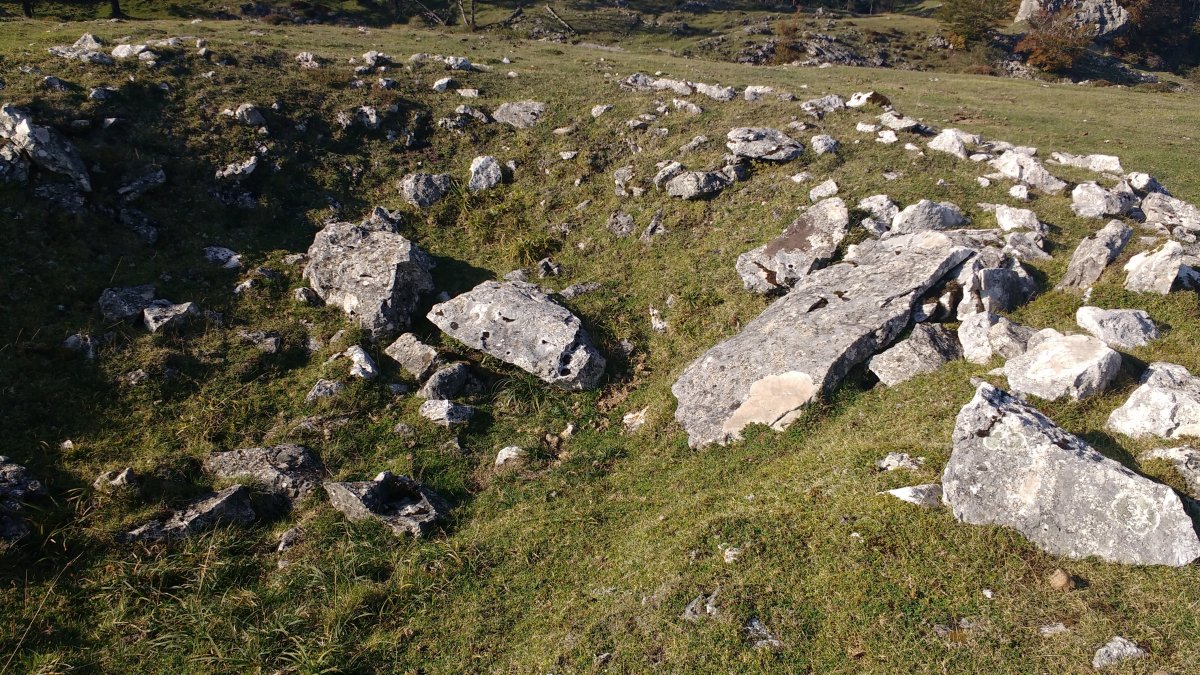 Sta. Marina (Txopordi) trikuharria 2