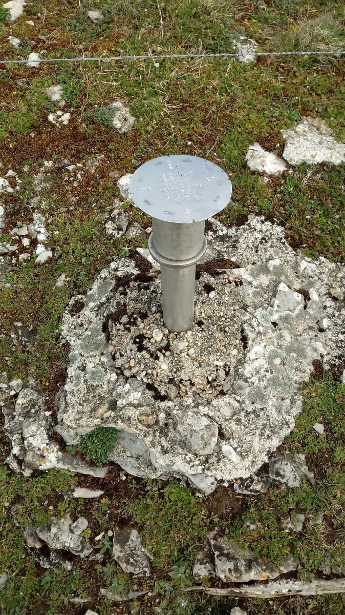 Bagate (724m) tontorreko postontzia