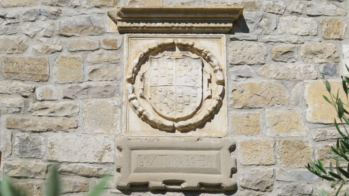 Goitikoetxeko armarria, Beasoain-Ollo