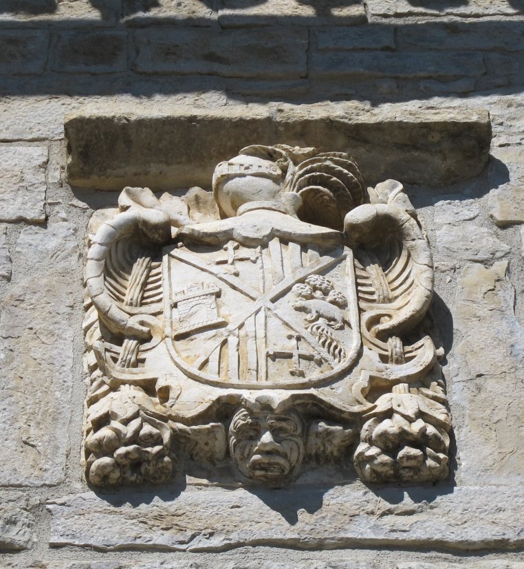 Etxe bateko armarria, Egillor-Ollo