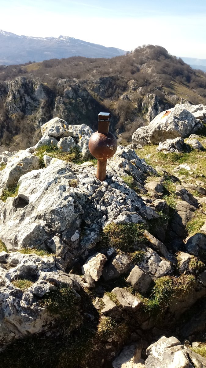 Mugarra (969m) postontzia 1