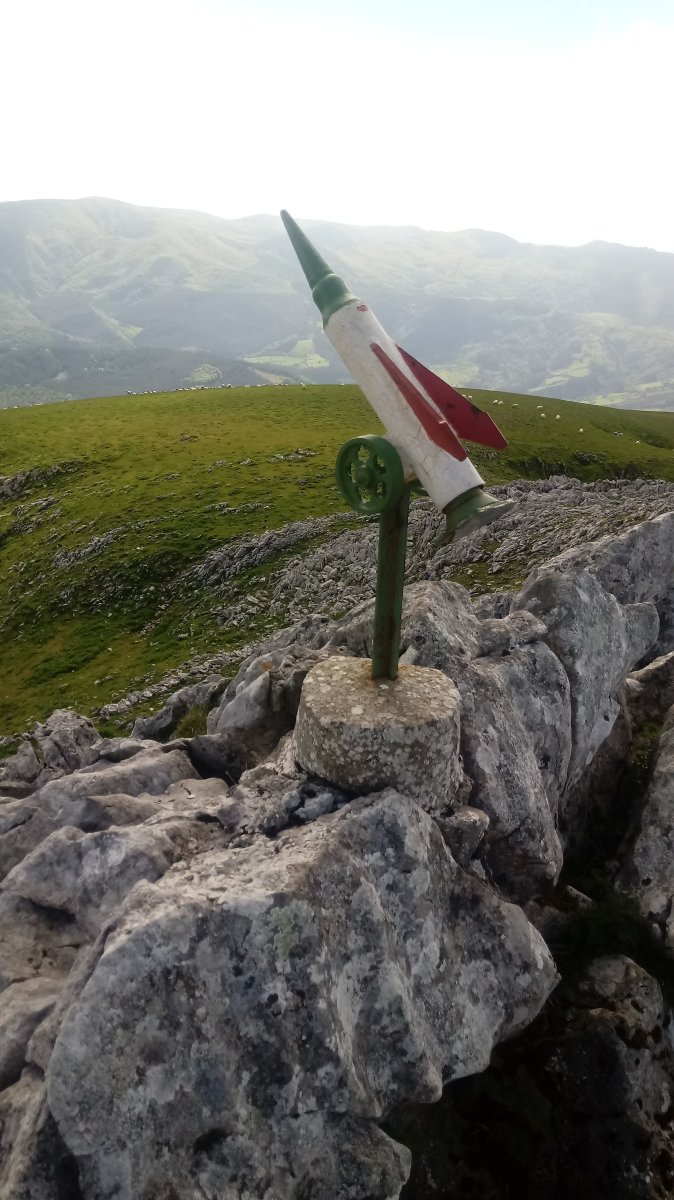 Kurtzezar (1286m) postontzia