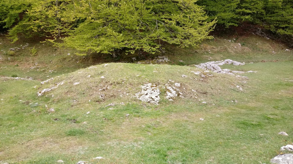 San Adrian tumuloa 2