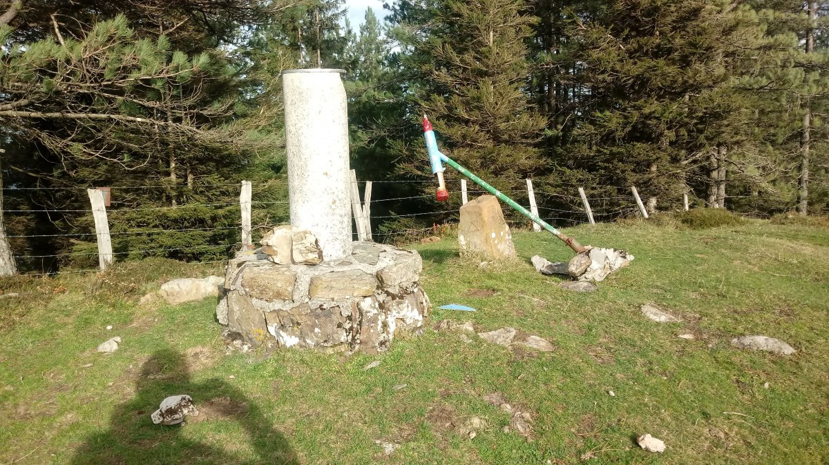 Altzegi (1015m) tontorra