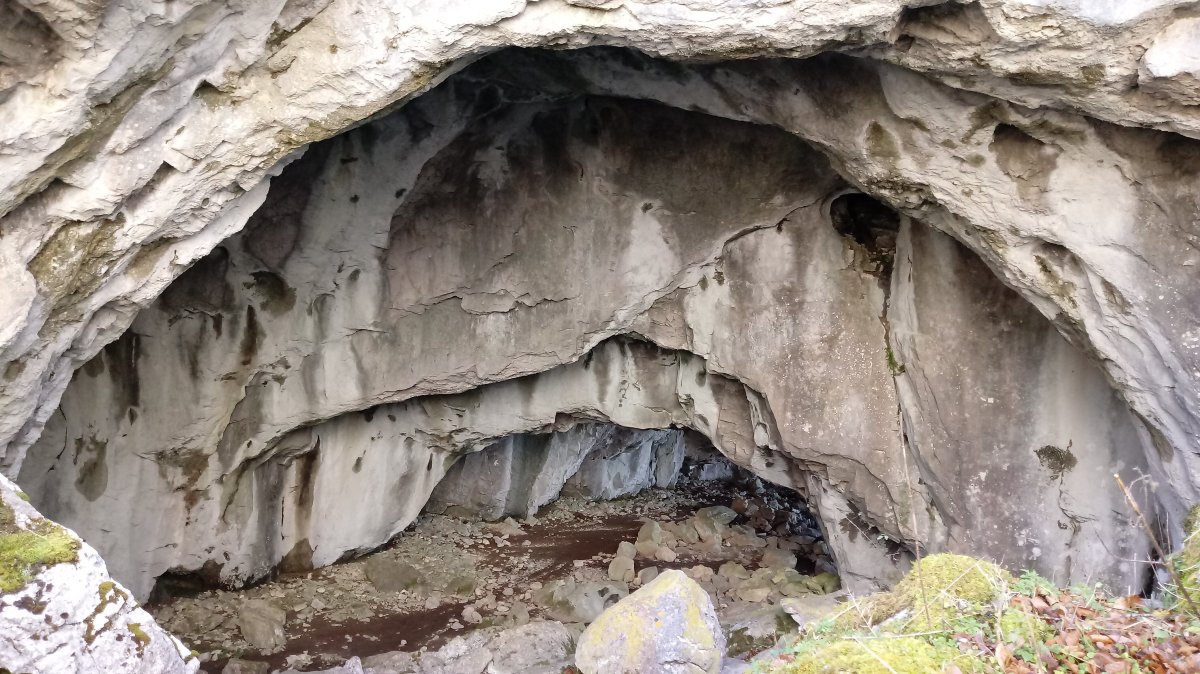 Arkuaxpe haitzuloa 3