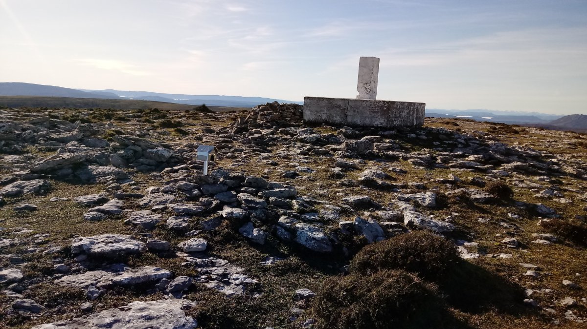 Eskutxi (1185m) tontorra