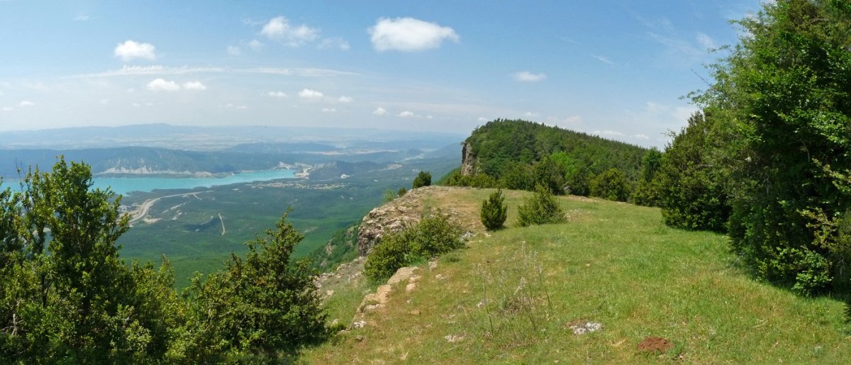 Mendilerroaren ertza