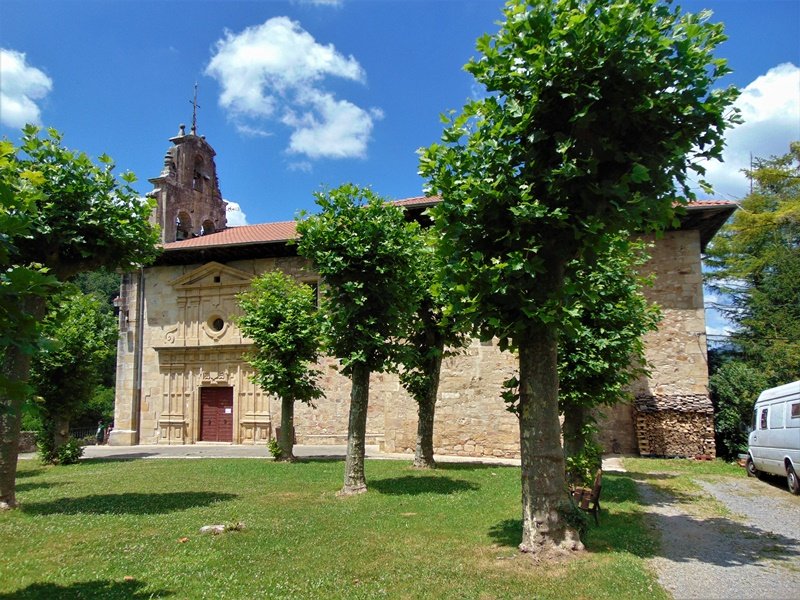 Dorletako Andra Maria Santutegia