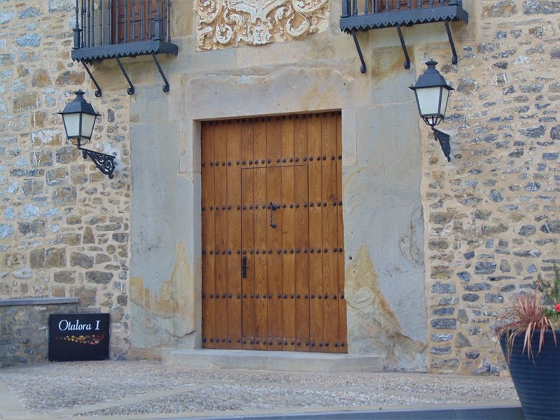 Otalora Dorretxea Aozaratzan