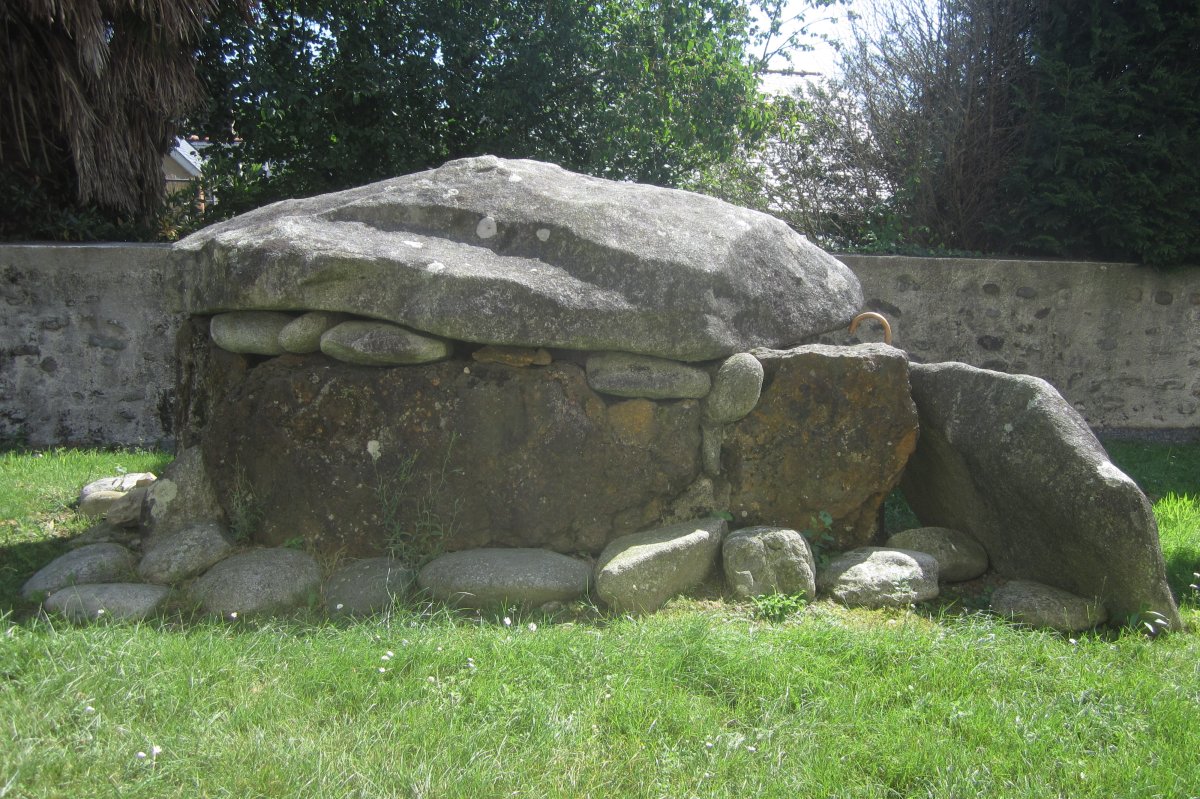 Dólmen Barzun  (Julio 2020)