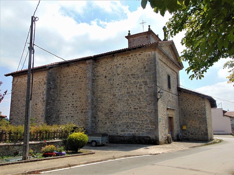 Santa Kruz Eliza Marietan