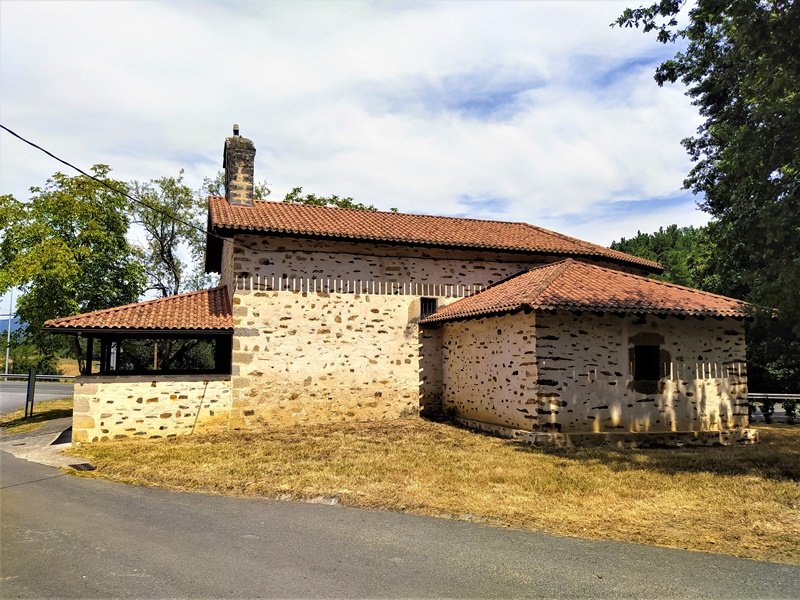 San Mames Ermita Larrinben