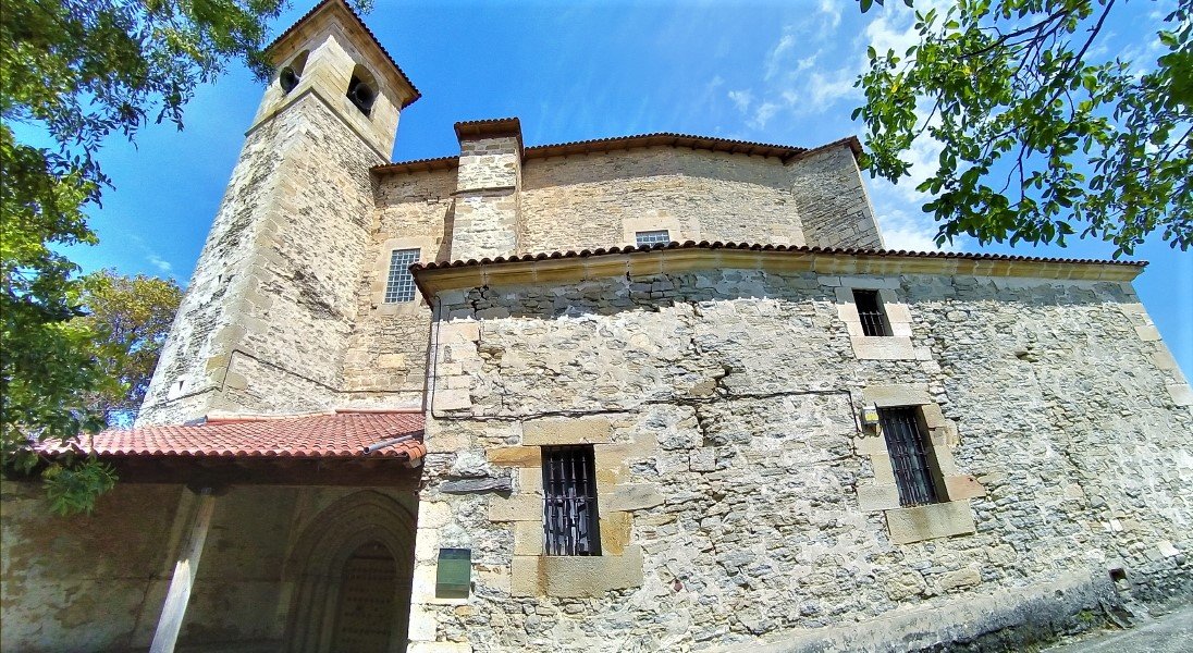 Asuncion de Nuestra Señora Eliza Luzuriagan