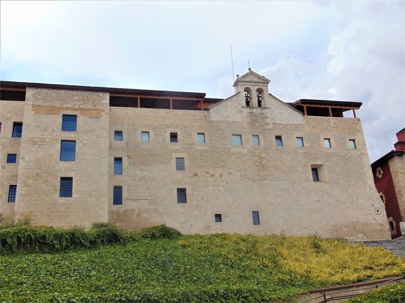 Klaratarren Komentua Agurainen