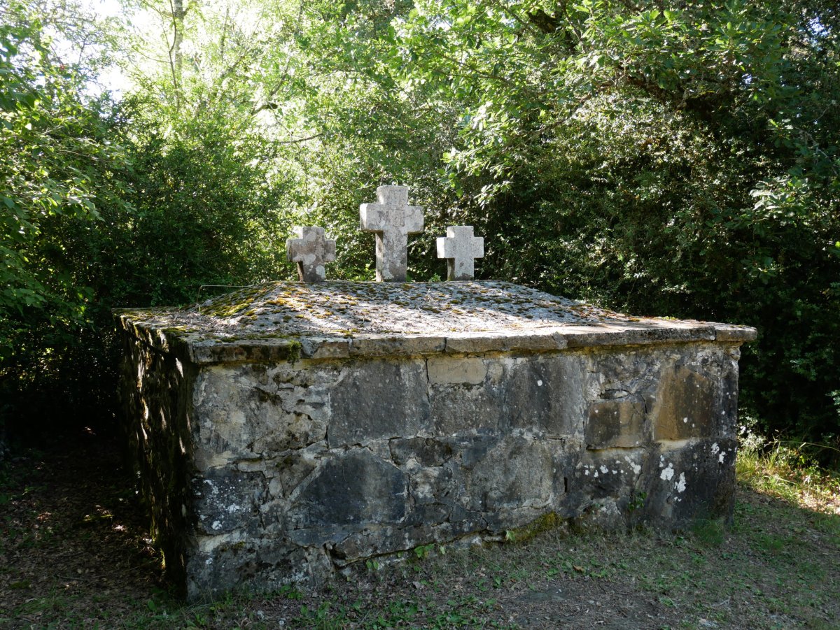 Andra Mari Zuria ermitaren aldameneko galbarioa, Jaurrieta